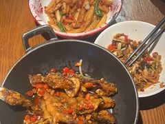 -老湘村·湖南土菜(天河维多利店)
