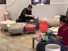大堂-周大娘牛乳(旧寨古村总店)