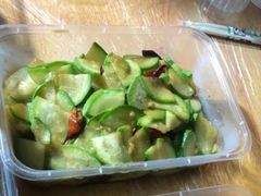 笋瓜-蓝精灵饺子店