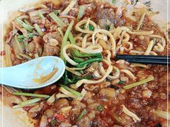 -方铲铲·成都板凳面(滨江银泰店)