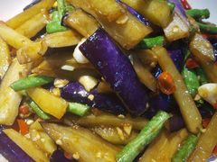 -老三样·美食研究中心(世贸路店)