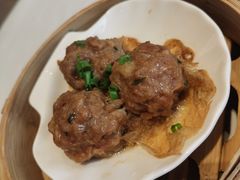 -万龙洲海鲜(大兴绿地缤纷城店)