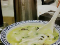 -方荣糊涂菜馆(湖北路店)