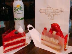 -黑草莓(重庆路店)