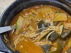 -曹宝林砂锅麻辣烫(星光路店)