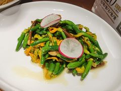 -映水芙蓉(长宁来福士店)