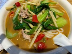 -牛八宝桂林米粉(八里庄店)