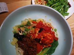 -味绝西面
