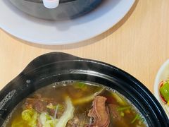 -闫家驴肉老店(华电一校店)