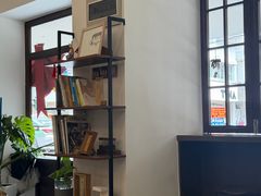 -留白咖啡(人民巷八号大院店)