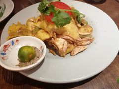 越式盐焗麻油鸡-大头虾越式风味餐厅(光明广场店)