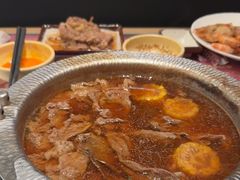 -牛YO寿喜烧·铁板烧和牛火锅自助(市府恒隆店)