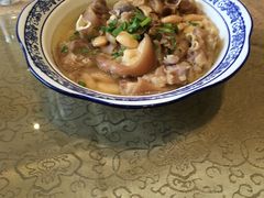 -山明水秀大饭店