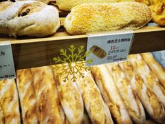 -BROAD面包路·欧式面包(龙湖时代C馆店)