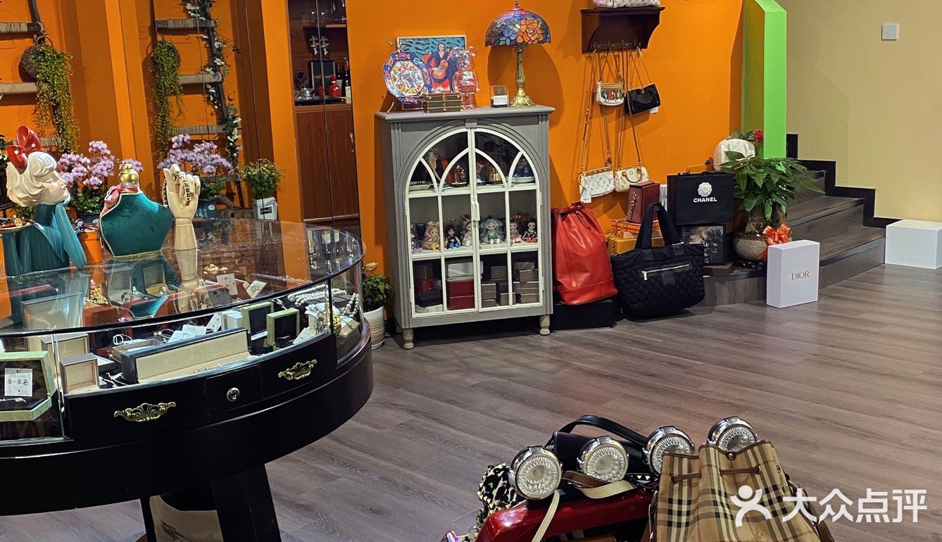 苏州百元买大牌包包｜双层奢侈品店超好买