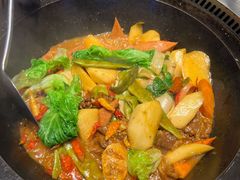 -山河屯铁锅炖·非遗东北菜(南山店)