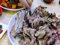 -维吾尔餐厅(宜山路店)