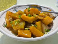 五花肉焖南瓜-横琴湖畔美食