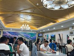 -汗腾格里·风味餐厅(新疆驻京办店)