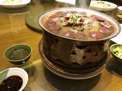 -红高粱大酒店(宁山东路店)