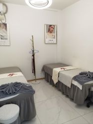 -瓷肌博士·祛痘科技美肤