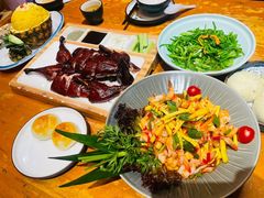 -老滇山寨•云南特色菜•地方菜•民族风情歌舞表演(金碧店)