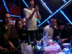 -K歌之王量贩式KTV(洪楼店)