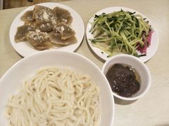 -黑八私房老北京炸酱面