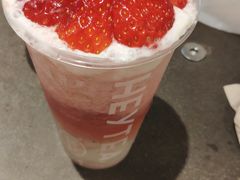 雪山莓莓桂花冻-喜茶(中山利和新地店)