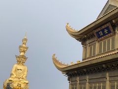 -峨嵋山金顶