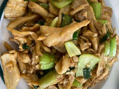 -何适山庄 ·可团建(水长城P2停车场店)