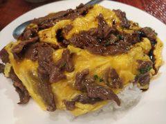牛肉滑蛋饭-有章牛杂(石厦店)