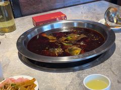 -忘情水鱼头·鲜鱼火锅(滨江中路店)