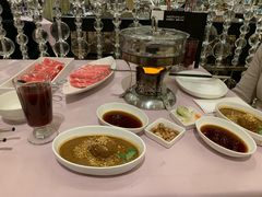-鼎鼎香·港式火锅(北京SKP店)
