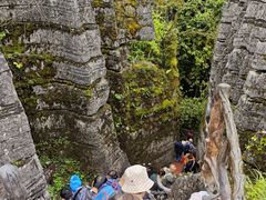 -梭布垭石林景区