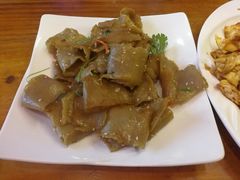 干煸栲栳栳-德居源