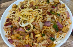 Double-Flavor Tripe Noodles