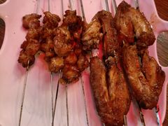 -街角等你.大连海鲜烧烤.经典铁板海鲜串(西安路店)