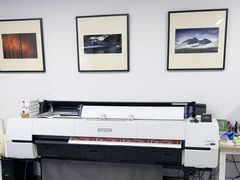 -龙慧画框·裱画配框工厂店