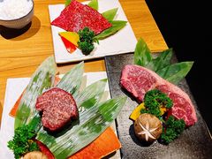 -炼火烤肉店