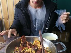 -内蒙焖面大盆骨餐馆(山大路店)