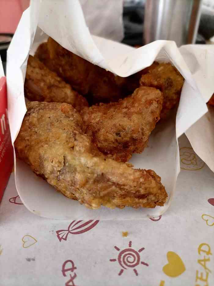 象牙山李大国炸鸡-"秒杀他们家套餐,他们家环境和服务态度非常.