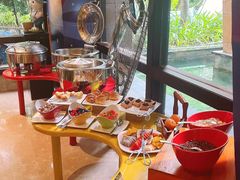-三亚湾海居铂尔曼度假酒店