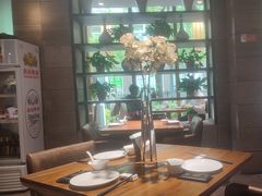 -金枝玉叶上海人家食府(三里河店)