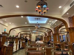 大堂-清真·玛丽亚新疆菜主题餐厅(浙江中路店)