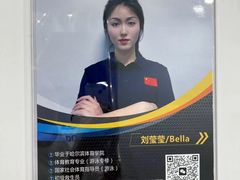 -鲸灵公元游泳中心