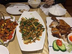 -渔太泰漓江小馆·广西融合菜(西街店)