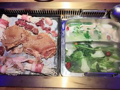 -蒙肥羊·酸汤潮牛·鲜牛肉火锅烤肉自助(岗顶店)