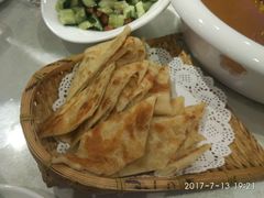 招牌鱼头泡饼-阿三鱼头泡饼·家常菜