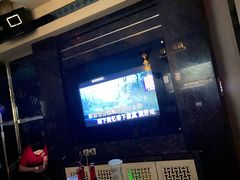 -缤纷KTV(东方新城店)
